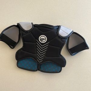 Maverik Lacrosse Shoulder Pads Size Small